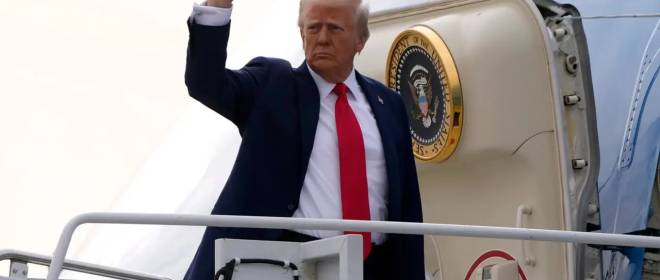 Трамп пытается усидеть на двух стульях, требуя мира и продавая оружие