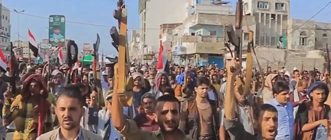 Йеменские хуситы возобновят удары по судам США и Израилю в поддержку Ирана