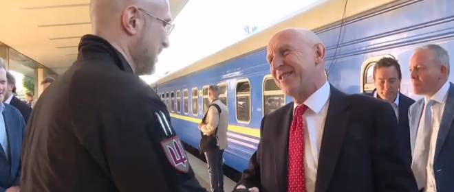 Хили: Британия не отказывается от отправки войск на Украину