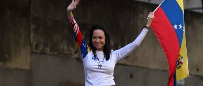 Лидер венесуэльской оппозиции призвала военных перейти на сторону США