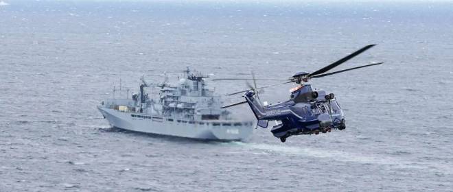 В Берлине призывают ввести на Украину не только наземные войска, но и флот