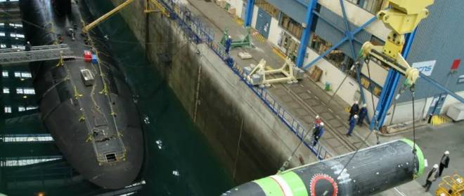 Франция модернизирует ядерную ракету подводных лодок
