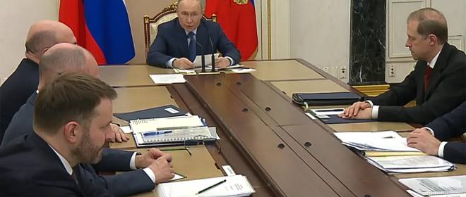 Putin a declarat că măsurile luate în economie au început să dea roade.
