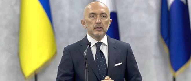 Главу Нацбанка Украины подозревают в использовании поддельного диплома