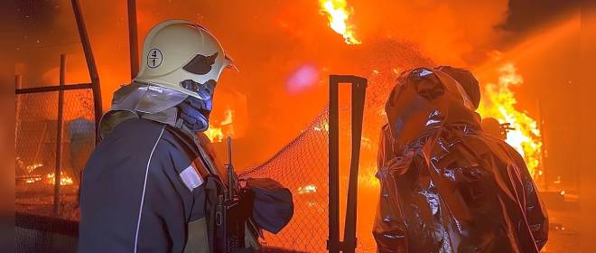 В Харькове после ударов по «административному зданию» остановилось метро