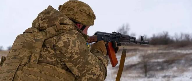 Пленный украинский военнослужащий помог нашим штурмовикам зачистить опорник ВСУ