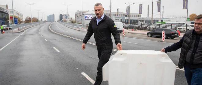 Кличко призывает укрыться в связи с угрозой ракетной атаки на Киев