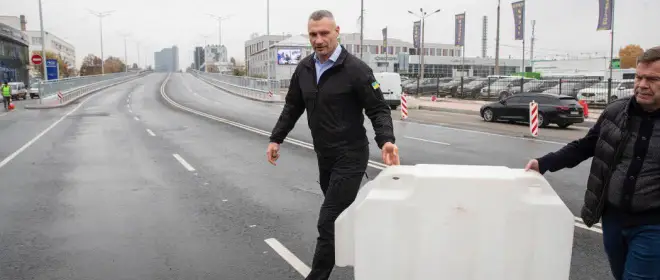Кличко призывает укрыться в связи с угрозой ракетной атаки на Киев