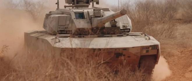 «Аналогичная «Армате» архитектура»: Китай показал танк Type 100 на учениях