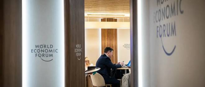Прощай, Давос: организаторы ВЭФ рассматривают перенос форума из Швейцарии