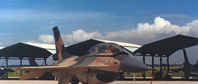 Показаны пять боеспособных истребителей F-16A/B Fighting Falcon ВВС Венесуэлы