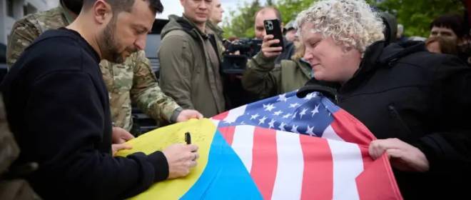 러시아 외무정보국: 미국이 젤렌스키를 대신할 우크라이나 대통령 후보를 준비하기 시작했다.