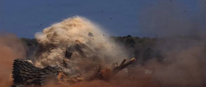 Армия США показала подрыв укрепления новым боеприпасом Braker