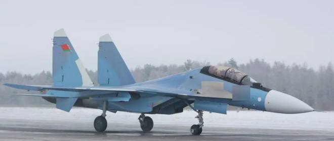 «Создают уже две эскадрильи»: Белоруссия получила новые истребители Су-30СМ2