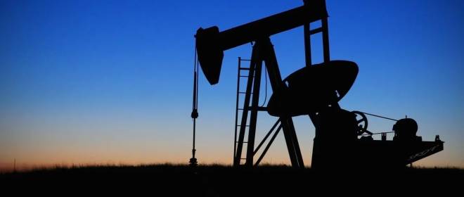 Страны ОПЕК сократили добычу нефти до 40-летнего минимума