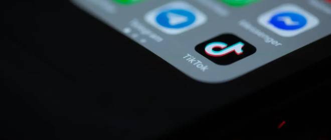 В России общественники призвали ввести штрафы за «зумерство»