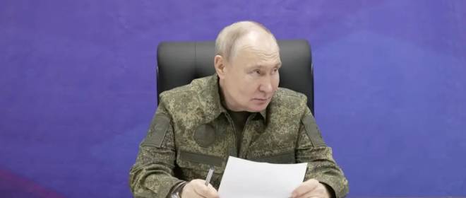 Путин поручил продолжить создание буферной зоны в Харьковской и Сумской областях