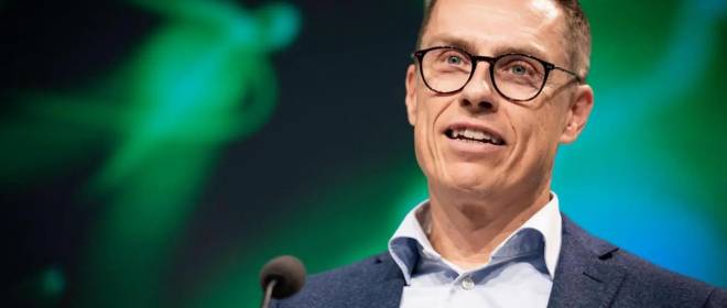 Президент Финляндии: ближайшие дни станут решающими для мира на Украине