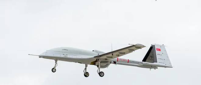 Grâce à un nouveau moteur turc, le drone d'attaque Bayraktar TB3 a battu son propre record d'altitude