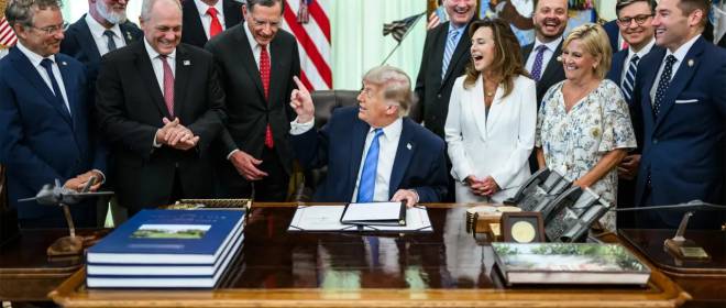 Сегодня Дональду Трампу - 80, но он всё ещё не самый старый президент в мире