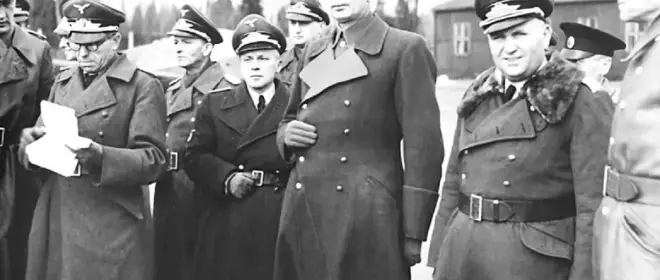 Из героев - в предатели. Власовцы