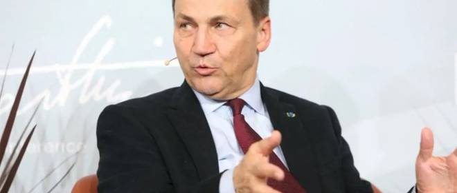 Польша намерена возглавить Европу, сместив Германию и Францию