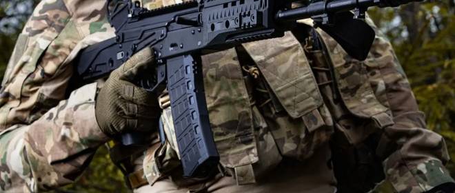 Поставки автоматов АК-12 и АК-12К в этом году завершены, контракты закрыты