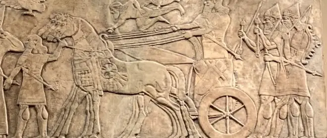 Подлинники и слепки. В музее им. Пушкина…