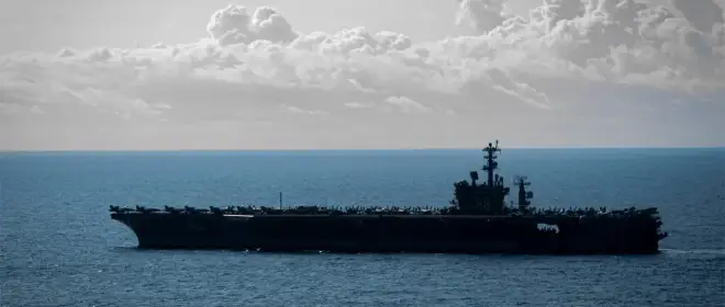 В США озвучена версия причины потери вертолёта и самолёта на авианосце Nimitz