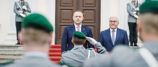 Как польский президент Навроцкий за репарациями в Германию съездил