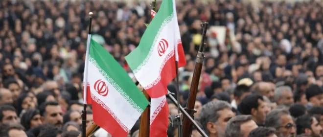 AP: Иран готов нанести упреждающий удар по США и Израилю