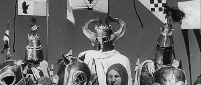 И рога, и серпы, и секиры! Нашлемные украшения рыцарей Западной Европы