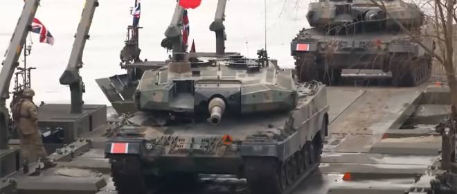 Немецкие эксперты: России хватит 15 тысяч военных, чтобы развалить НАТО