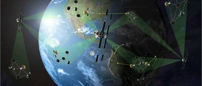 Макрон призвал готовиться к войне в космическом пространстве