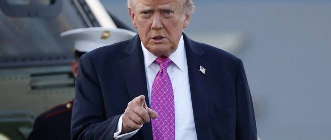 «Мы их просто разнесли»: Трамп назвал пустяком новый обстрел городов Ирана