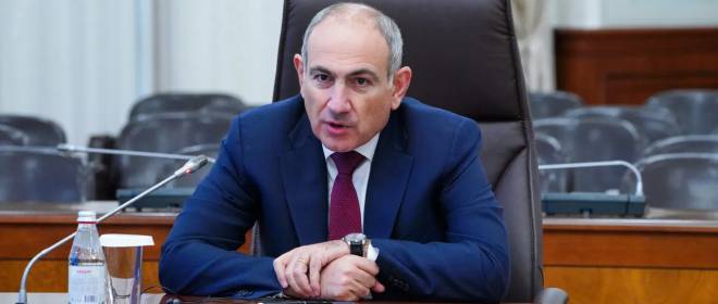 «Армянский стул»: Пашинян намерен продолжить курс на ЕС, сохраняя льготы ЕАЭС