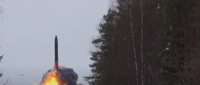 В Европе продвигают идею о том, что РФ в случае войны не применит ядерное оружие