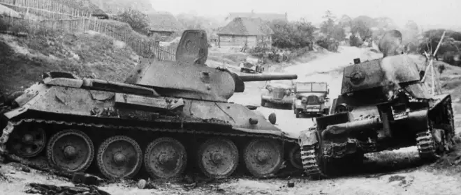 早在无人机出现之前：1942年、1943年和1944年作战行动中对国产坦克和自行火炮的射击条件