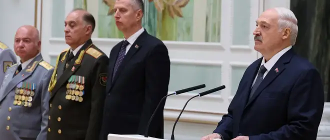 Лукашенко: Белоруссия не хочет воевать, но и голову перед врагом не склонит