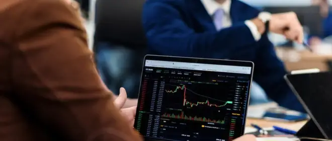 انخفض مؤشر بورصة موسكو إلى أدنى مستوياته منذ عام 2023 بسبب قطاع النفط.