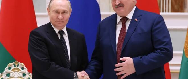 Лукашенко: президент России никому ничего не должен, но готов заключить мир на Украине