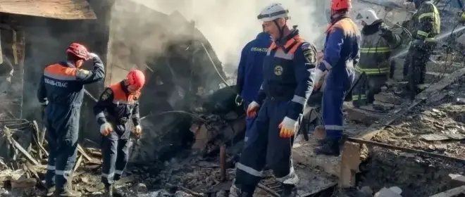 В Туапсе на третьи сутки ликвидировали возгорание морского терминала