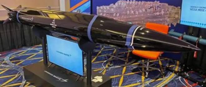 En una exposición de armas en Estados Unidos, se demostró que un nuevo misil Mako “hipersónico” destruye sistemas de defensa aérea.