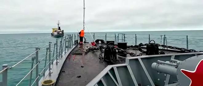 Морская коллегия РФ предлагает задействовать ВМФ для защиты танкеров