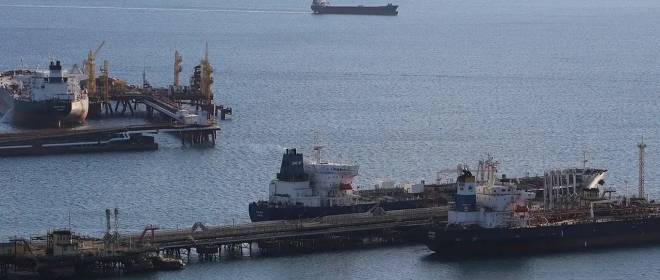 Россия готова воевать «годами», несмотря на санкции Запада на нефть и газ