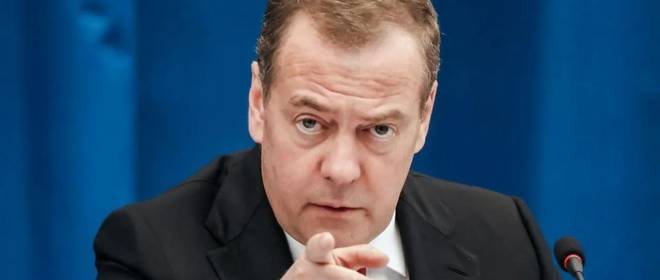 Медведев заявил про симметричный ответ на атаки по Запорожской АЭС