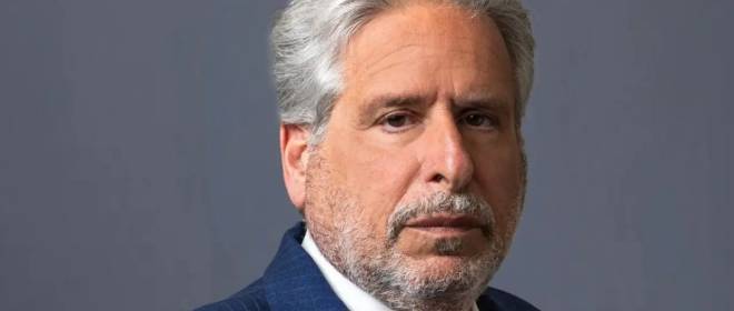 Западный адвокат УПЦ: Украина вовсе не является образцом демократии