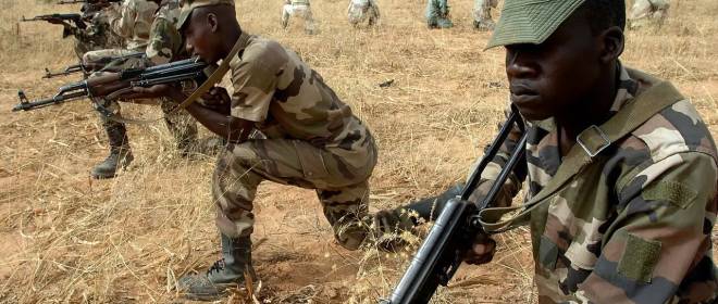 Генерал ВС Нигера Амаду Ибро заявил о вступлении страны в войну с Францией