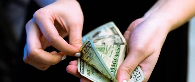 Как и почему доллар стал главной мировой валютой