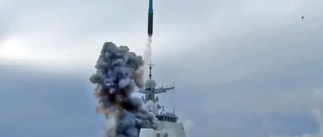 Китай показал запуск гиперзвуковой ракеты YJ-20 с эсминца типа 052D